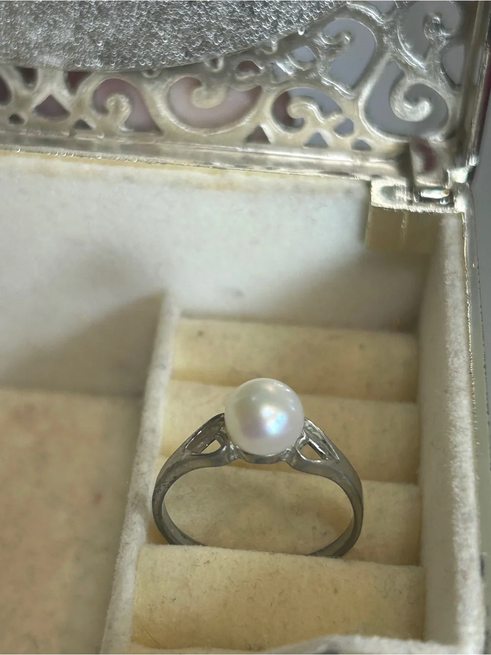Pearl Heart Accent Ring - White Pearl on Silver-Tone Band